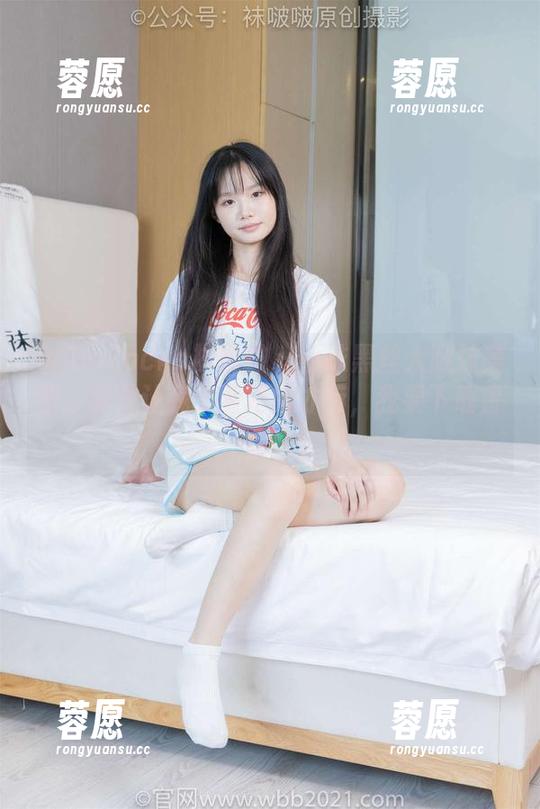BoBoSocks袜啵啵 - 小沫黑丝大腿袜美图，真是让我多看两眼才行，我要下载留念！