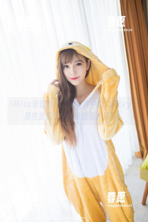 IMiss爱蜜社 - 双人写真中的九尾Ivy：那些我们无法言说的图片分享！