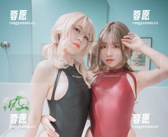 Mozzi(모찌)的特别圣诞节图库，分享每一个让人忍俊不禁的瞬间！