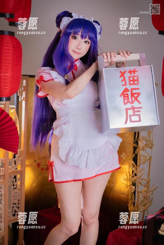 Sameki 体验Sameki的在线写真:万圣节女巫的神秘气息,让你欲罢不能