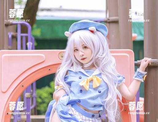SayoMomo金发办公室姐姐：职场也能这么粉嫩的照片合集！