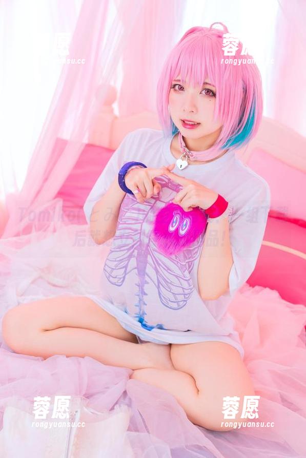 Tomiko(とみこ)的空姐写真：一组下载后就想立刻登机的作品！