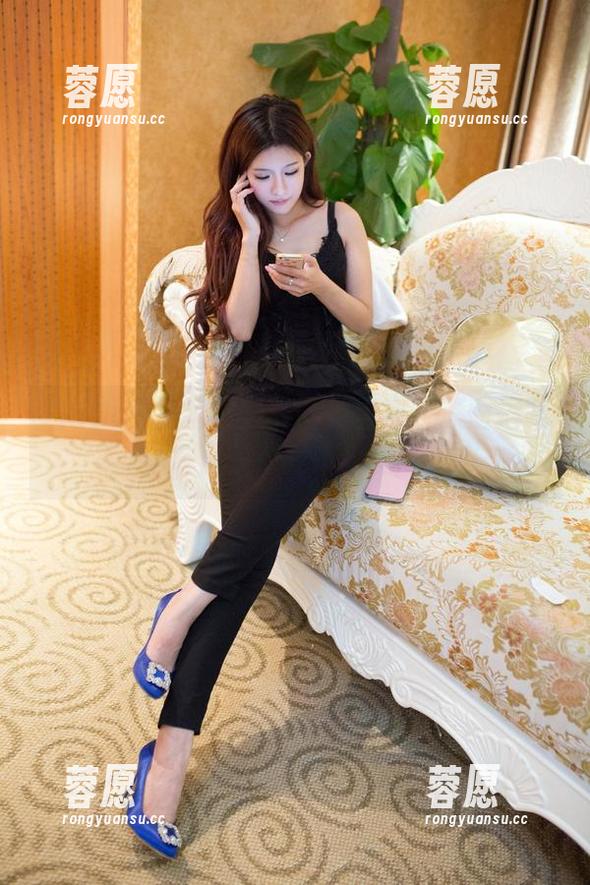 TuiGirl-哈尼宝宝 TuiGirl - 婚纱里的哈尼宝宝:原图揭晓,简直是对我单身宣战!