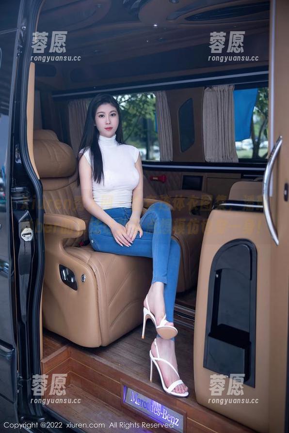 Xiuren秀人网-潘琳琳ber Xiuren秀人网 - 全套连体衣图集,潘琳琳ber的方法让我有点想模仿也穿一身!