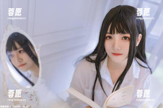 lovely呆玄的秘书身份：图库散落的资源真迷人！