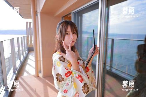 放肆惊艳！いくみ(育美)万圣节最新cos，绝对不只是一件衣服。