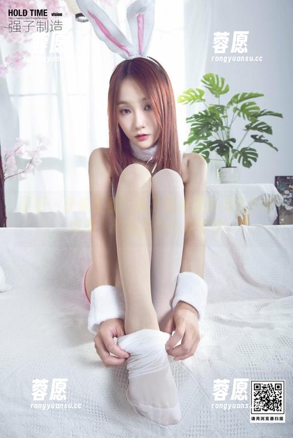 丽柜 - 快来看看！兔子御姐最新美图更新，哎呀，这姿态我一定要学！