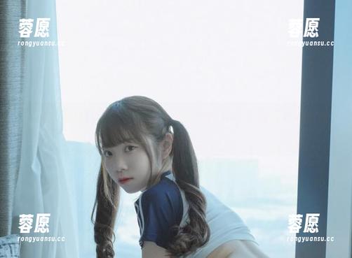 在浴缸里打翻了浪漫：可可小白兔的神秘套图合集等你来发现！