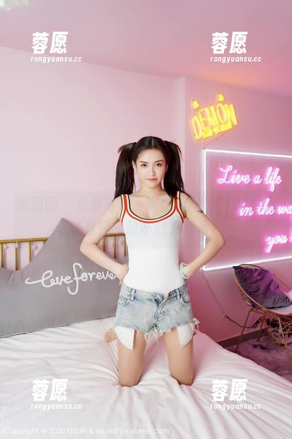 嗲囡囡 - 免费写真，施忆佳KITTY带你玩转夏日，敢不敢来看看？