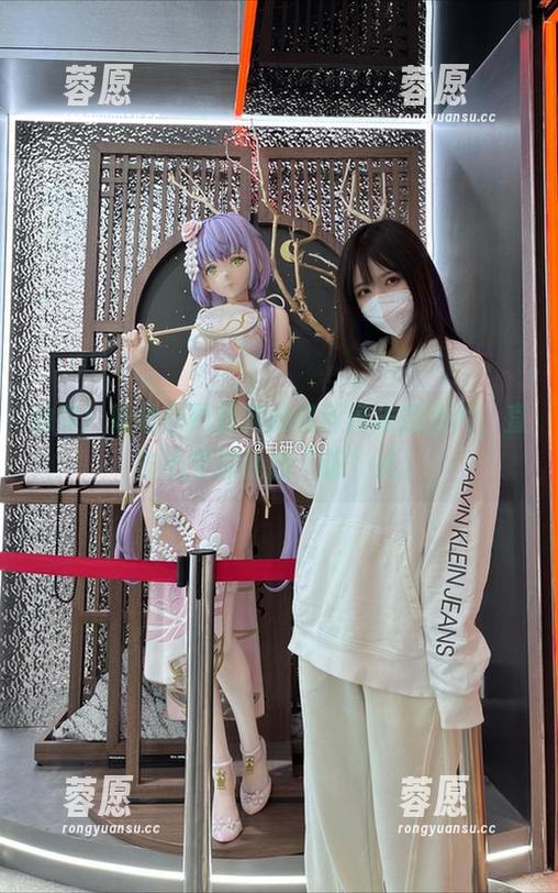 独家！妖君白研最新的兽耳阿米娅图片，直击心灵深处的“萌”点。
