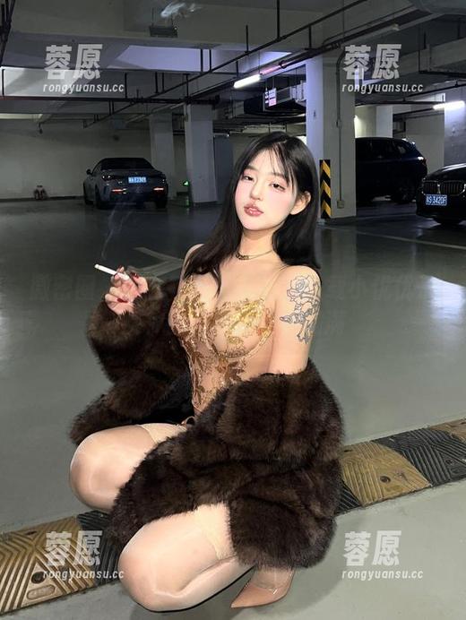 微密圈 - 还在等什么？快来下载小优优子女神的全套，眼福满满