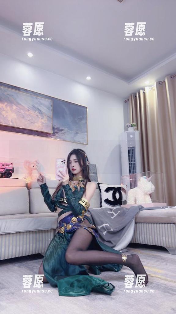 不容错过！小小奶瓶儿兔女郎加长版图包更新，看了让人想多想！