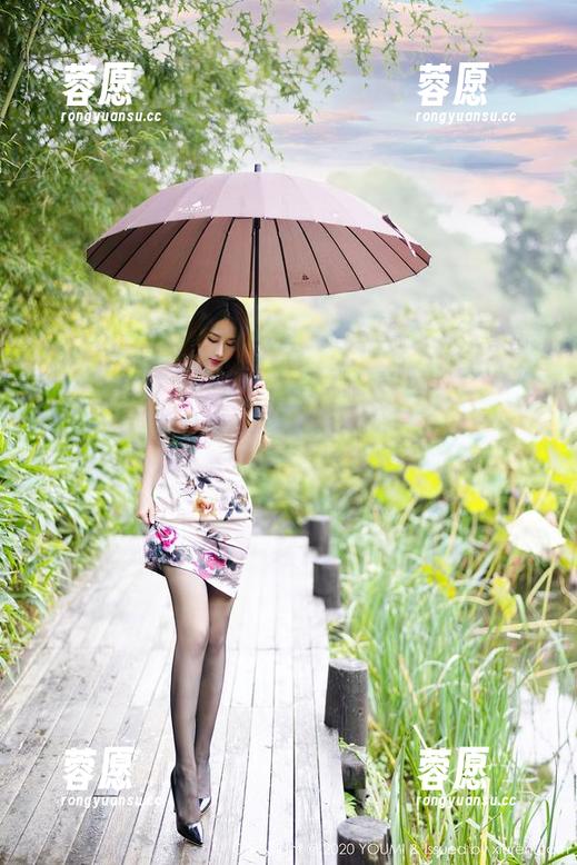 尤蜜荟 - 左冰Queen与夏天的完美组合：全套图片，光是想想就让人热血沸腾！