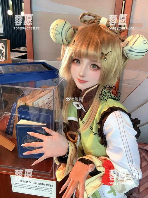 揭开图片的面纱：嶋葵与加藤惠和南小鸟的无圣光大解析！