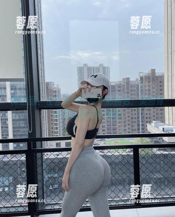 微密圈 - 左公子666女仆的图包：美图背后的那些尴尬瞬间