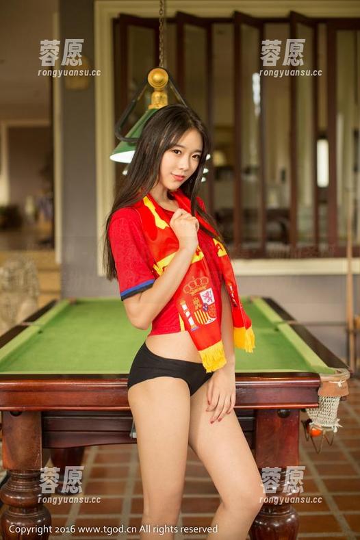 推女神 - 金BABY最新作品集：她的圣诞装扮比我的圣诞树还要让人心动！