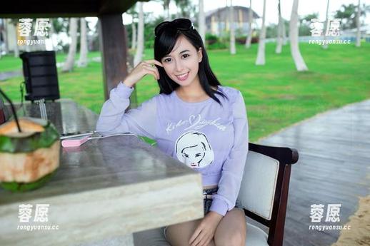 推女郎 - 你绝对不能错过的松果儿制服图集，精选的每一张都好有感觉！