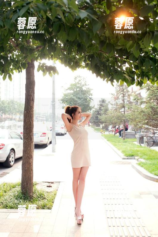 推女郎 - 一起来观看松果儿的圣诞图包：这些姿势我可以学好久，但估计永远学不会！