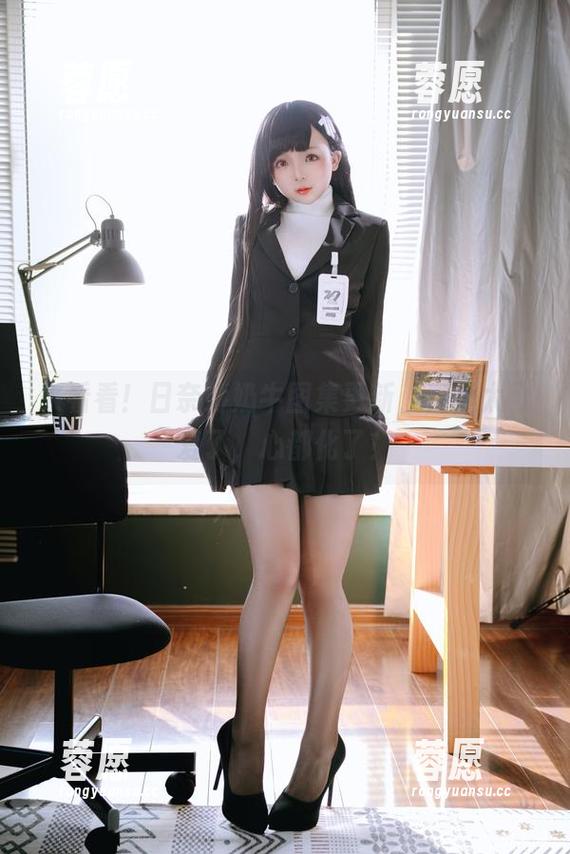 来看看！日奈娇奶牛图集更新，真是太可爱了，心都化了！