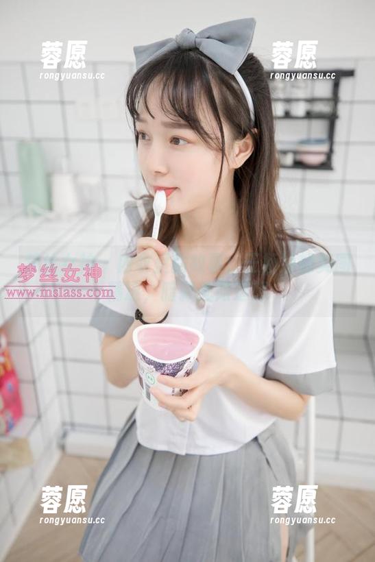 梦丝女神 - 内衣里的故事：王娇娇的美图精选，暗藏无限遐想
