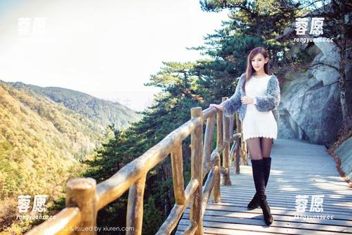 爱蜜社 - 从秘书到博主，小丽莎萌萌哒的图包精选，重塑你的想象