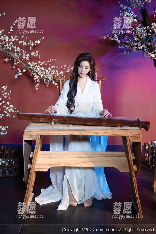秀人网-于大小姐AYU 秀人网 - 当于大小姐AYU穿上网袜,意外是怎样的写真?来看看吧!
