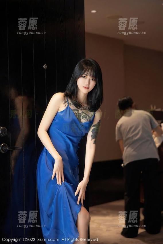 秀人网 - 水手服的慧敏Vivi，图库里扑面而来的清新