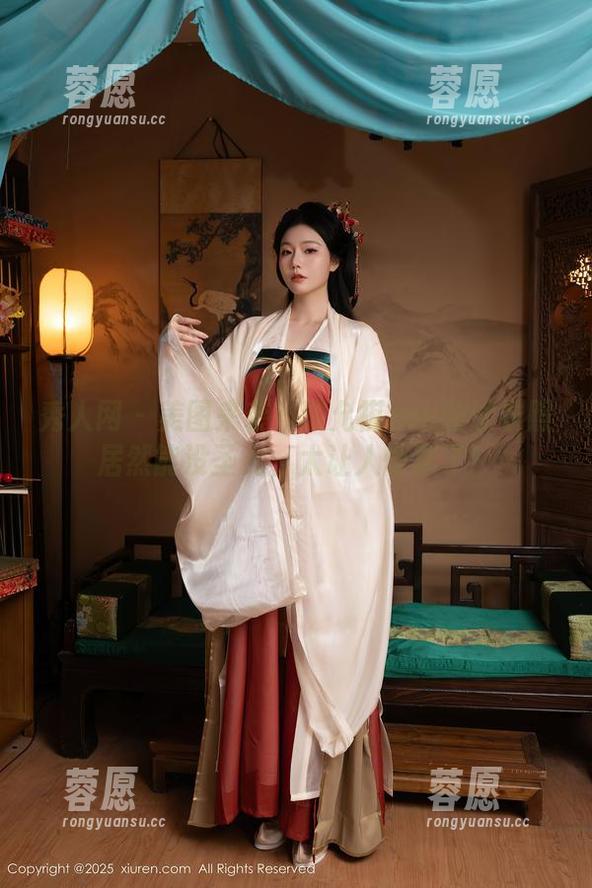 秀人网 - 美图来袭！戴允祺zoe的泳衣照居然能没圣光，太让人惊喜了！