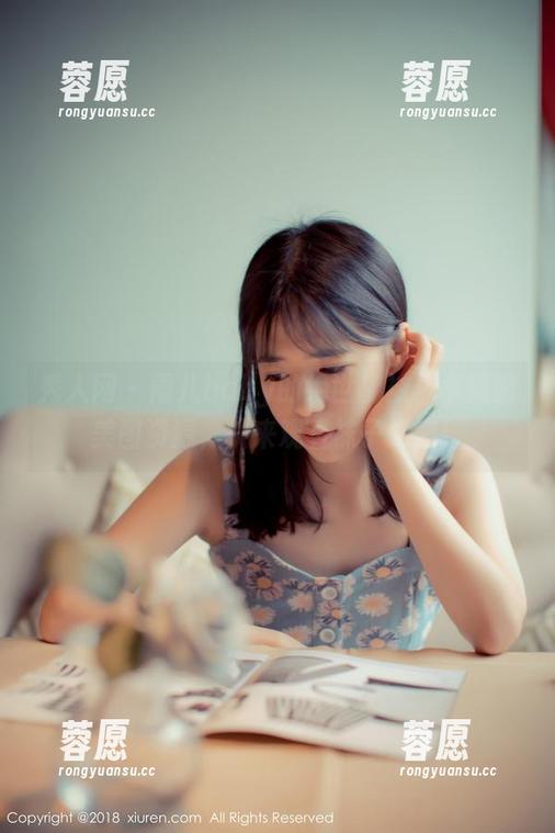 秀人网 - 雨儿baby的绝世棉袜，幸福的美图资源，快来观看袜子之恋！