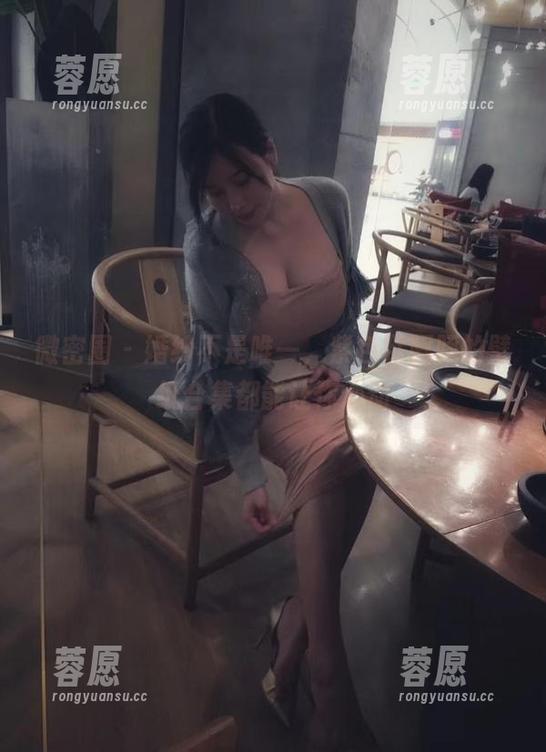 微密圈 - 婚纱不是唯一，紫色哒豚豚的壁纸合集都能让你心动