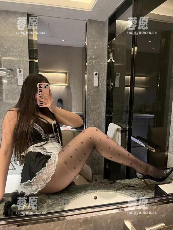 美邵女Baby 微密圈 - 更新一波!美邵女Baby肉丝连体图集,双手准备好迎接扑面而来的美!
