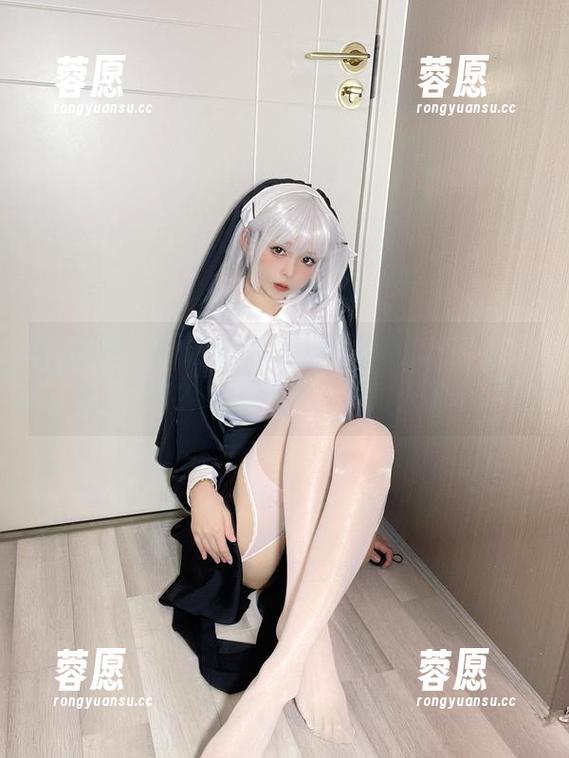 微密圈 - 聂傲娇修女合集更新，你不来看看怎么行？啊，这姿态真耐人寻味。