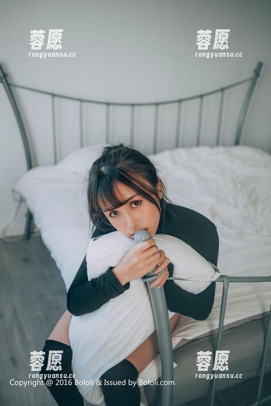 菠萝社 - 当夏美酱遇上泰国普吉岛，高清作品集中不止有美丽