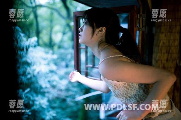 轰趴猫 - 女神苏小暖私房美图：迷人姿态，再不怕你偏头！