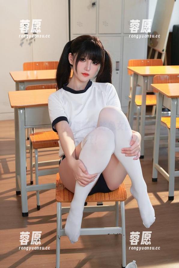 当阿薰kaOri邂逅斯卡哈兔女郎：美图也疯狂！