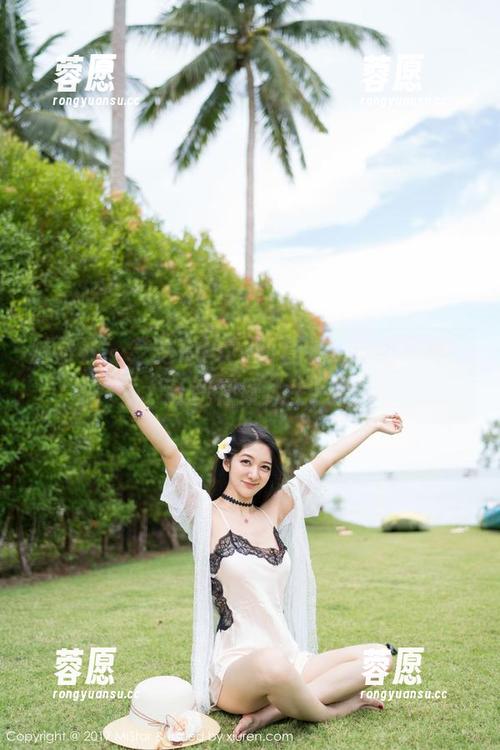 魅妍社 - 芝芝Booty的套装：这组写真，让我怀疑人生！
