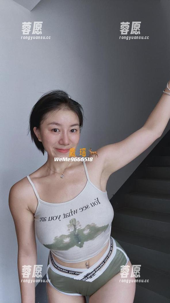 微密圈 - 咱们都来追兔女郎鹿瑶，看看她的高清壁纸，今天的心情就是这么“萌”。